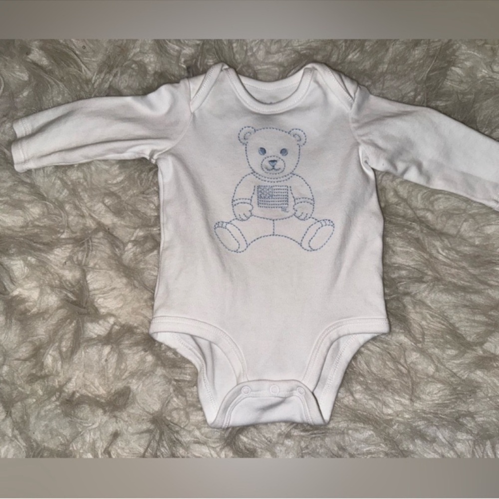 RALPH LAUREN POLO Bundle: Blue jeans, White & light blue onesie shirt& jacket. - Picture 3 of 9